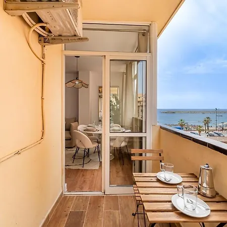 Апартаменты Cozy In With Views *