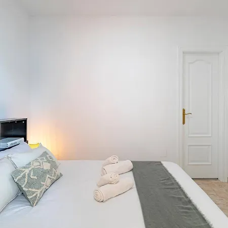 Cozy In With Views Апартаменты